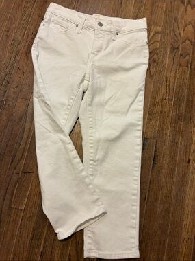 Levi's Vintage Capri Jeans in White 26